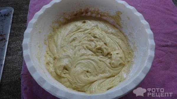 Рецепт: Кекс с начинкой из клюквенного желе - Простые и очень вкусные.