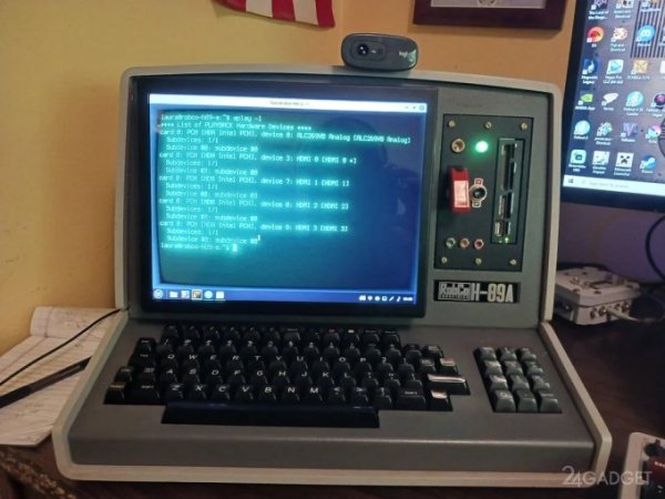 Создан самодельный и полностью рабочий терминал из Fallout (9 фото)