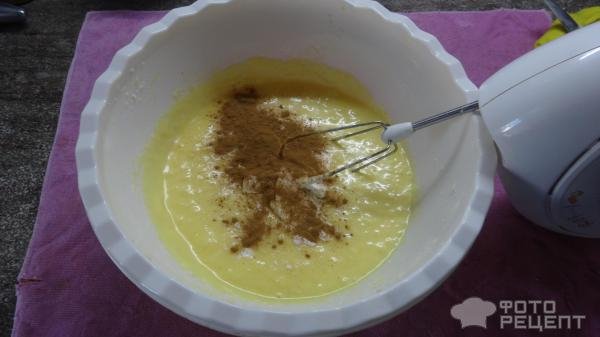 Рецепт: Кекс с начинкой из клюквенного желе - Простые и очень вкусные.