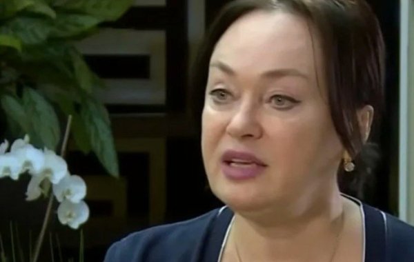 Лариса Гузеева не торопится комментировать скандал вокруг мошенничества, в котором ее обвиняют