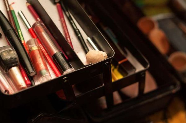 Никакой жалости: бьюти-средства, которые пора выбросить прямо сейчас и почему