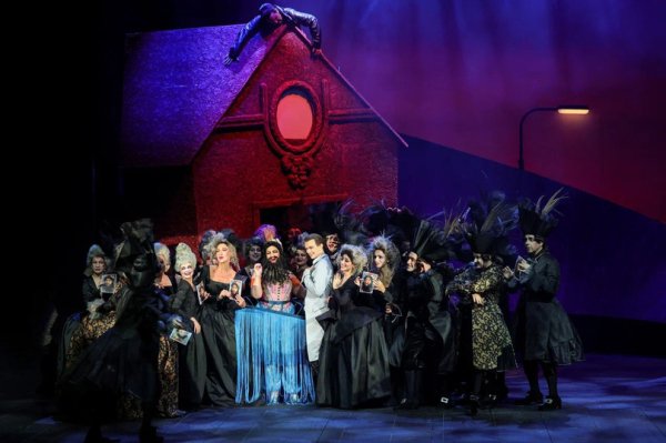 В &laquo;Геликоне&raquo; состоялась долгожданная премьера &laquo;Похождений повесы&raquo; Стравинского