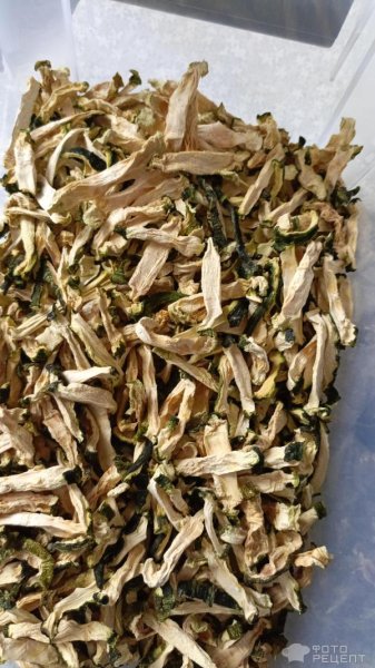 Рецепт: Сушеные кабачки Заготовка в Дигидраторе - Кабачки, как приправа, чипсы, на хранение