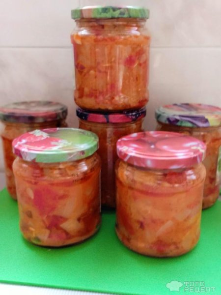 Рецепт: Салат из кабачков на зиму "Анкл Бенс" - Бюджетный по цене, готовится быстро, съедается в первую очередь