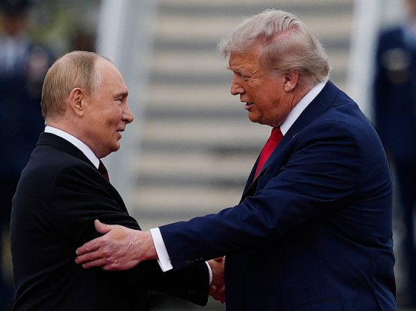 «1984» и реальность: Платон Беседин о переговорах Путина и Трампа