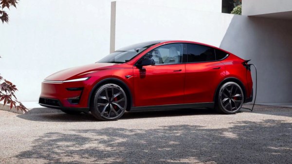 Обновленная Tesla Model Y: теперь и топ-версия Performance Обновленная Tesla Model Y: теперь и топ-версия Performance