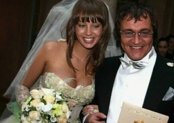 Дмитрий Дибров планирует отсудить у Полины троих детей