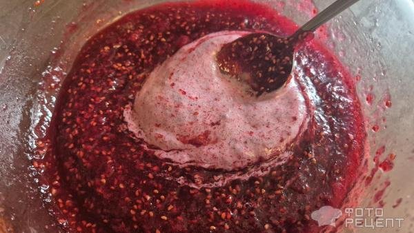 Рецепт: Коврижка к чаю - Пирог с малиновым вареньем