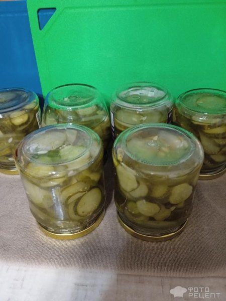 Рецепт: Салат из огурцов на зиму - Только огурцы и семена горчицы: но как же это быстро и вкусно!