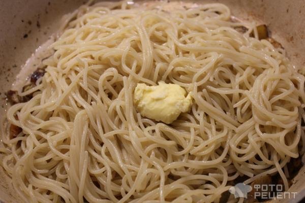 Рецепт: Паста с цукини и креветками - в сливках