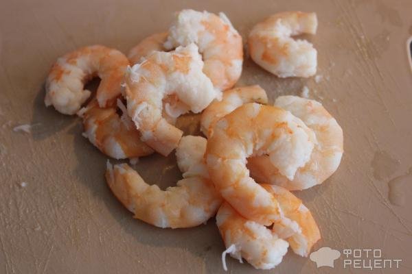 Рецепт: Паста с цукини и креветками - в сливках