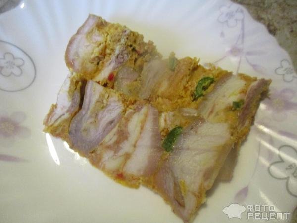 Рецепт: Закуска из свиной шкурки - острая закуска