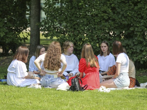 Исследование раскрыло механизмы влияния социальных отношений на эпигенетическое старение