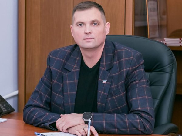 Мельпомена, посеченная осколками: как идет восстановление Мариупольского драмтеатра