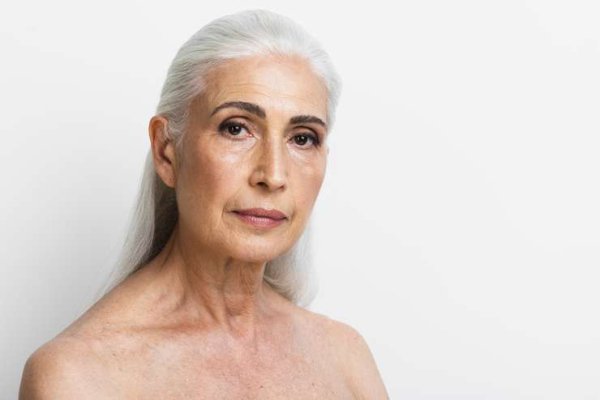 Не будь жирафом: как избавиться от пигментных пятен