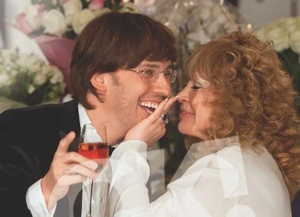 Стала известна причина приезда Аллы Пугачевой в Россию