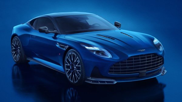 Aston Martin DB12 S: вершина эволюции семейства
