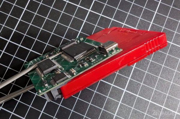 Моддер из Австралии превратила Lego Game Boy в работающую консоль (7 фото)