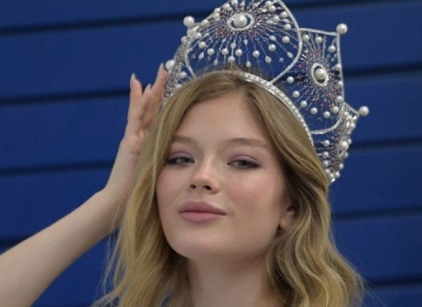 Анастасия Костенко ответила Анне Линниковой на ее критику "Мисс Россия"