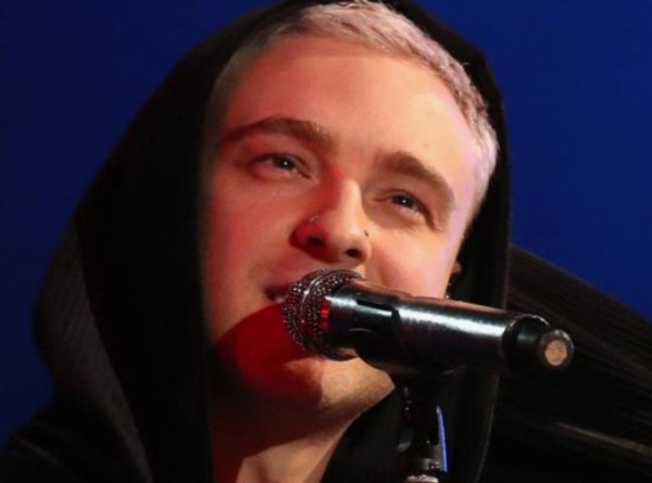 Американский рэпер Джейсон Деруло поддержал Крида