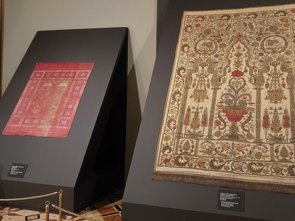 Мусульманские светильники из древней гробницы поражают своим великолепием и лаконичностью