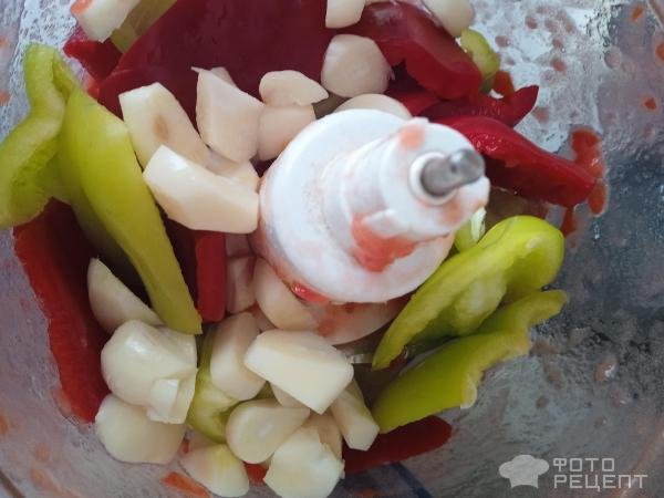 Рецепт: Хренодер - Удачный хренодер. Ароматный и пикантный. С болгарским перцем и чесноком