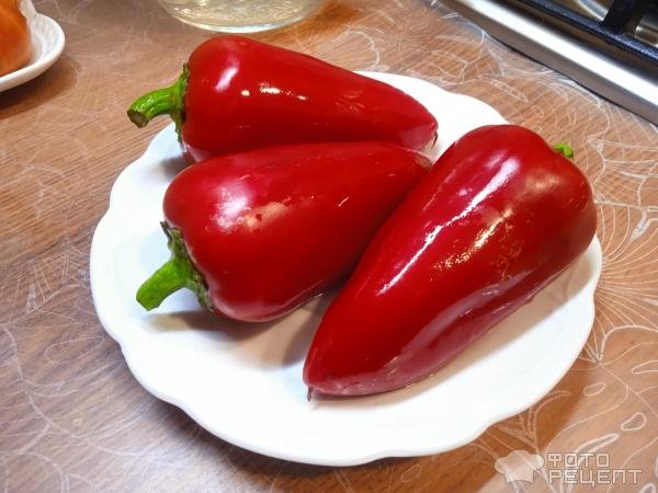 Рецепт: Куриное филе в соусе на сковороде - с кукурузой и болгарским перцем