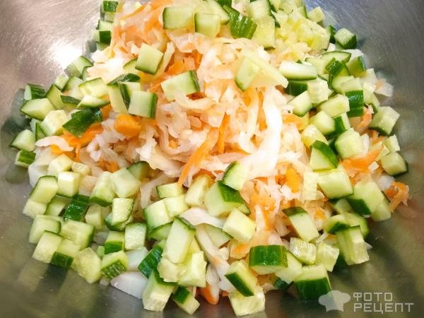 Рецепт: Постный овощной салат - с квашеной капустой