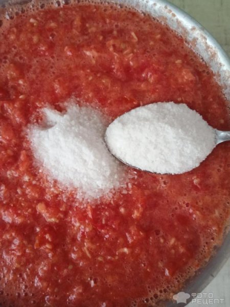 Рецепт: Хренодер - Удачный хренодер. Ароматный и пикантный. С болгарским перцем и чесноком