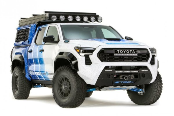 Toyota на шоу SEMA: водородный пикап и возрожденный Scion Toyota на шоу SEMA: водородный пикап и возрожденный Scion