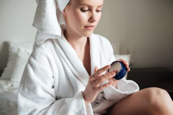 Проверь, готова ли твоя кожа к зиме: чек-лист от косметолога