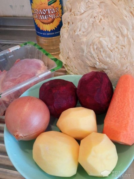 Рецепт: Борщ со свеклой - С подтушенной капустой