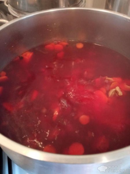 Рецепт: Борщ со свеклой - С подтушенной капустой