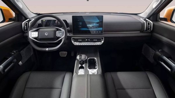 Испанская марка Santana возродилась благодаря восточным партнерам