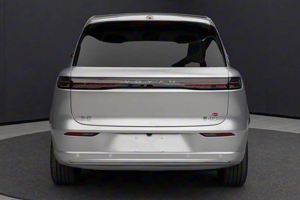 Voyah Taishan 8: младший брат флагманского кроссовера