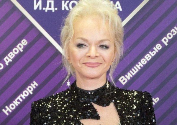Лариса Долина может лишиться двух квартир в Латвии