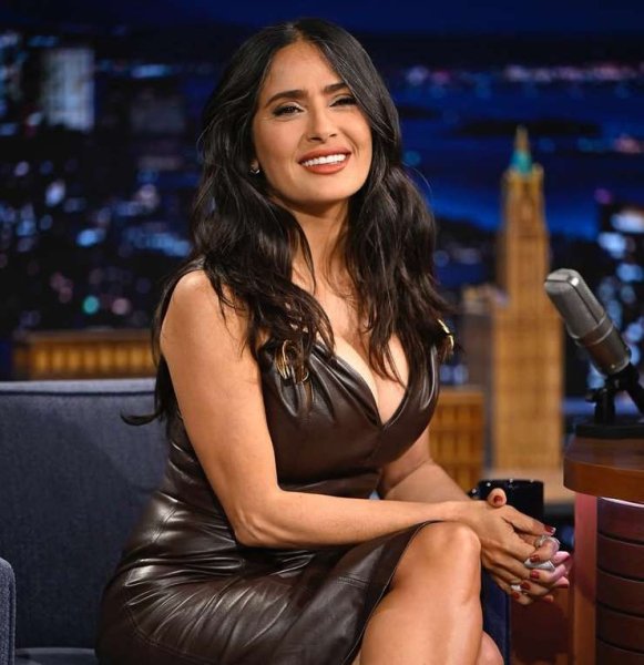 Морщинки — это красиво: как принять себя и блистать Морщинки — это красиво: как принять себя и блистать