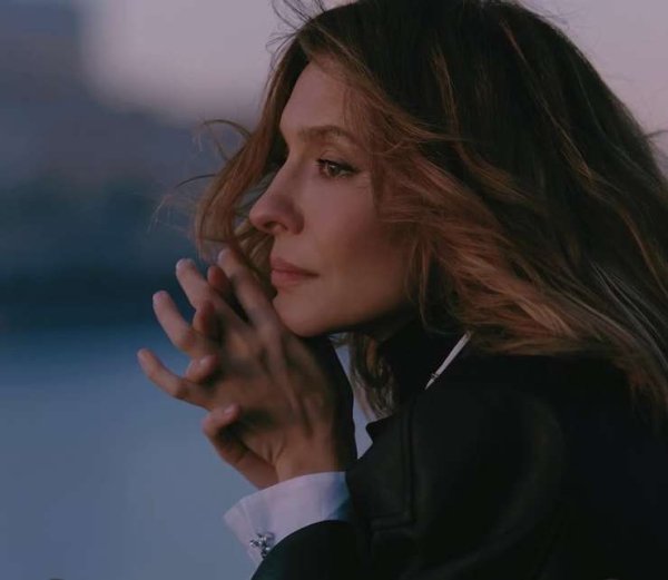 Морщинки — это красиво: как принять себя и блистать Морщинки — это красиво: как принять себя и блистать