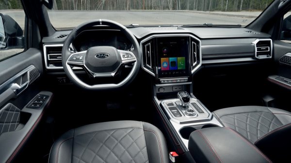 В России начались продажи пикапа JAC T9 Urban с пружинной задней подвеской