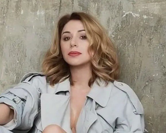 Алена Апина ответила на критику своей фигуры