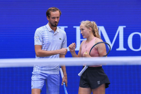 Кузнецова намекнула на грядущий прорыв Андреевой на Australian Open