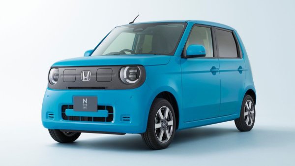 Компания Honda терпит убытки из-за электромобилей и американских пошлин 