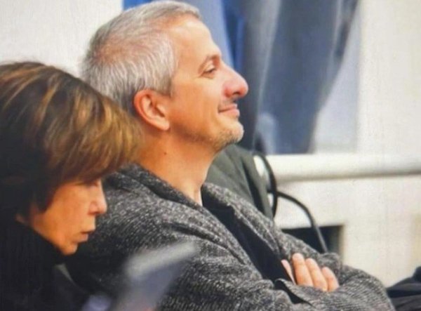 Вика Цыганова прокомментировала новость об уходе Константина Богомолова из МХАТ Вика Цыганова прокомментировала новость об уходе Константина Богомолова из МХАТ