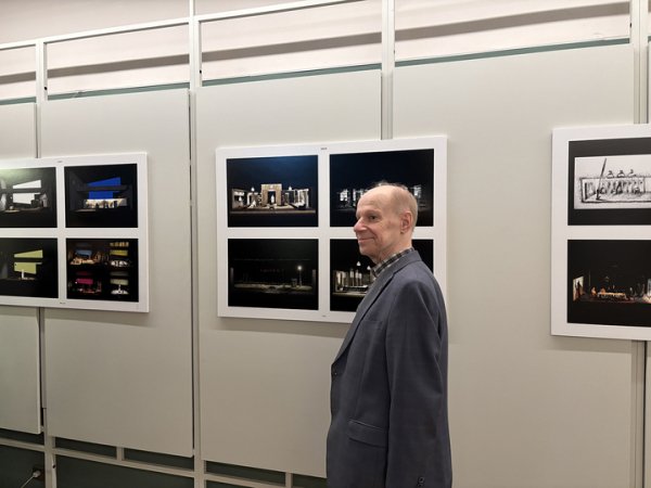 Большая история большого театрального художника: в МХТ поздравили Николая Симонова