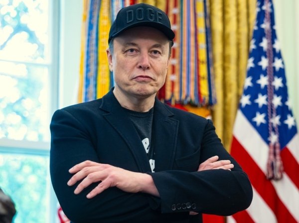 Илона Маска уличили в почти ежедневной публикации постов о расизме