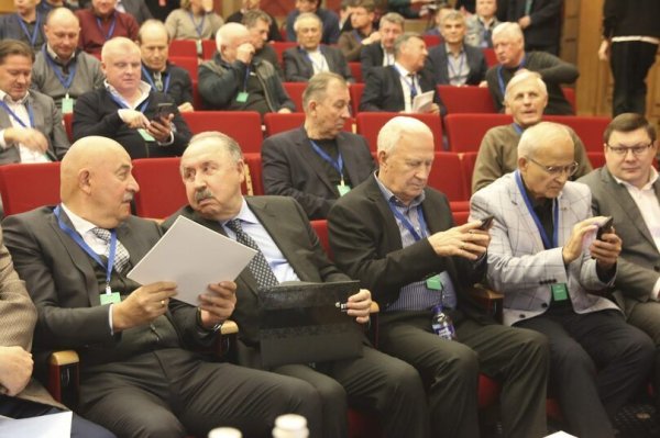 &laquo;Объединению отечественных тренеров по футболу&raquo; - 20 лет!