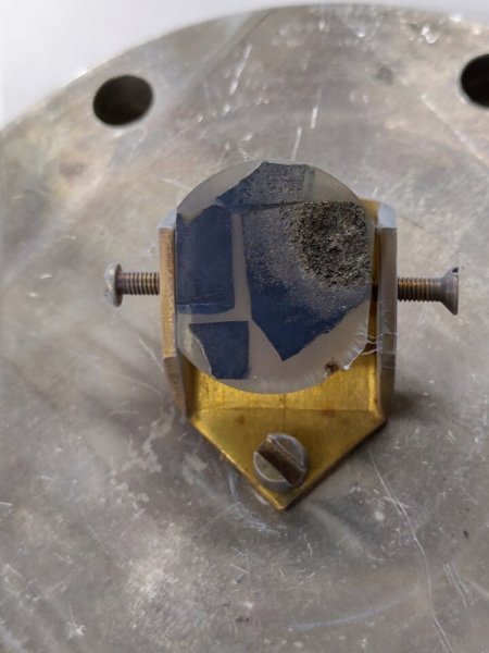 Откуда на Луне наношарики железа: российские ученые дали ответ