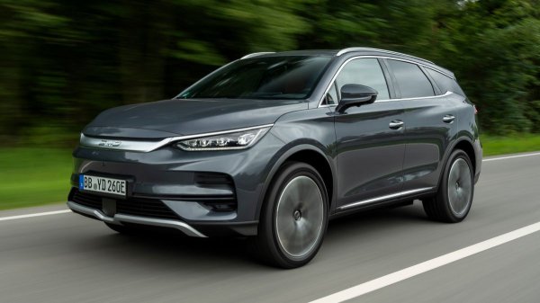 Крупнейшие автопроизводители 2025 года: китайские компании набирают обороты 