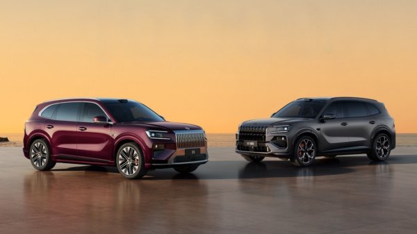 Кроссовер Zeekr 8X вышел на рынок Китая Кроссовер Zeekr 8X вышел на рынок Китая