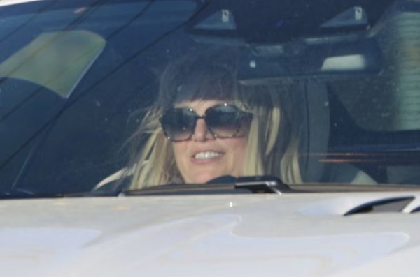 Бритни Спирс угодила в тюремную камеру